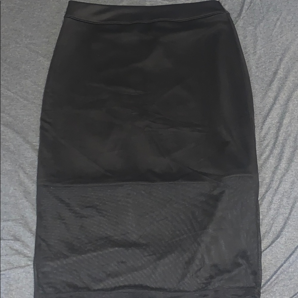 Mid length mesh skirt